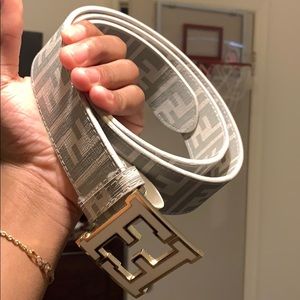 designer fendi belt